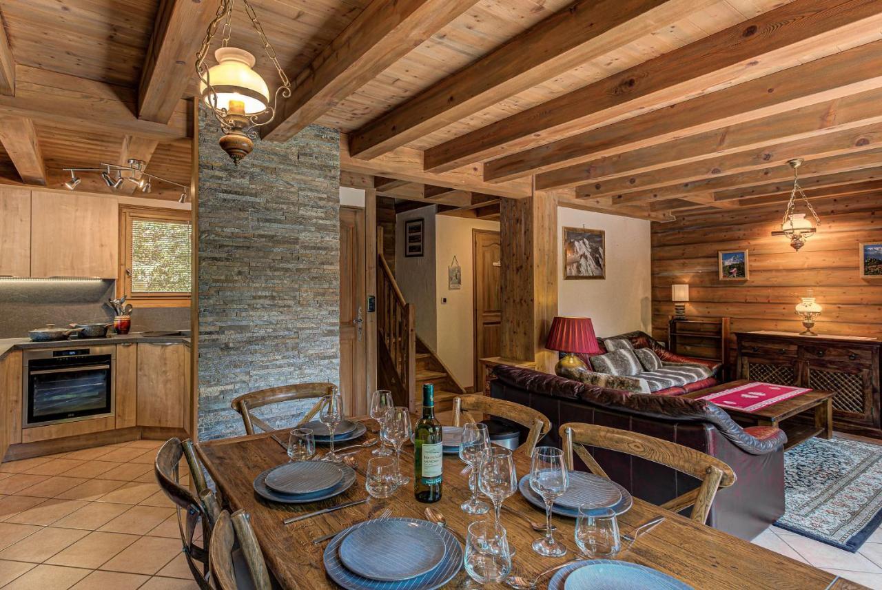 Chalet Blackbushe - Traditional Chalet - Alpes Travel - Sleeps 4-6 Les Houches Exterior foto