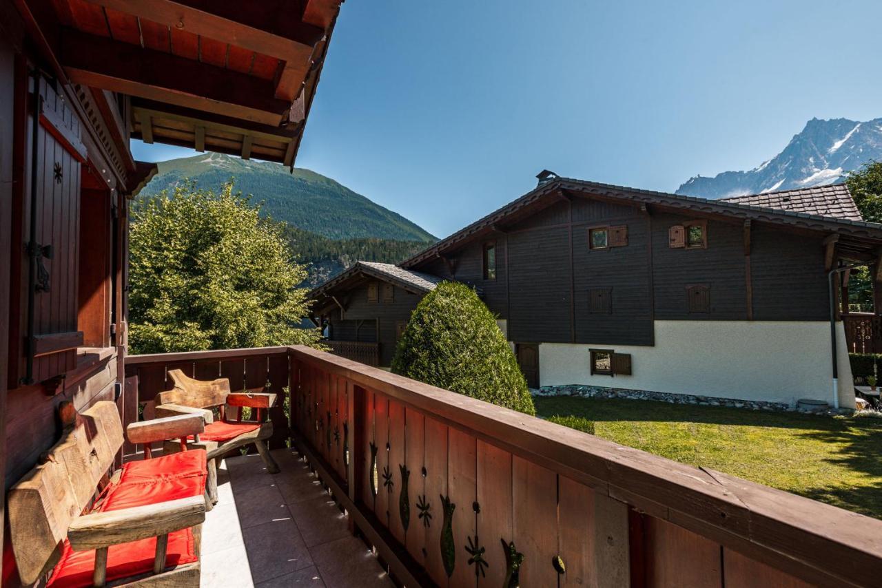 Chalet Blackbushe - Traditional Chalet - Alpes Travel - Sleeps 4-6 Les Houches Exterior foto
