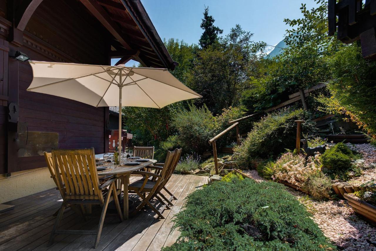 Chalet Blackbushe - Traditional Chalet - Alpes Travel - Sleeps 4-6 Les Houches Exterior foto